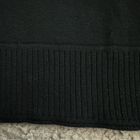 Threads & Heirs Sweater Mens Size S Knit V Neck Black - Picture 9 of 12